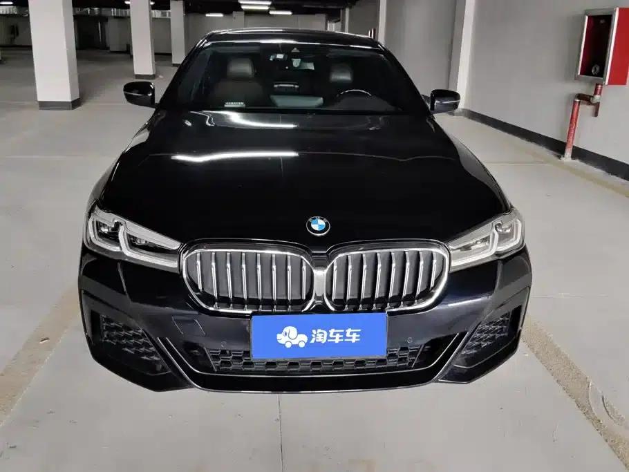 2022 BMW 5 Series 525Li M Sport Package — миниатюра 2