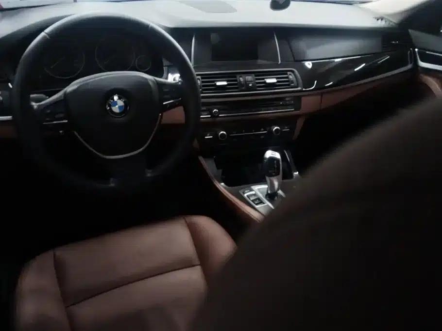 BMW 5 Series 2017 525Li Leading Edition — миниатюра 12