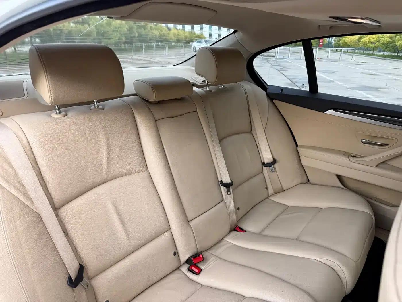 BMW 5 Series 2012 523Li Luxury — миниатюра 33