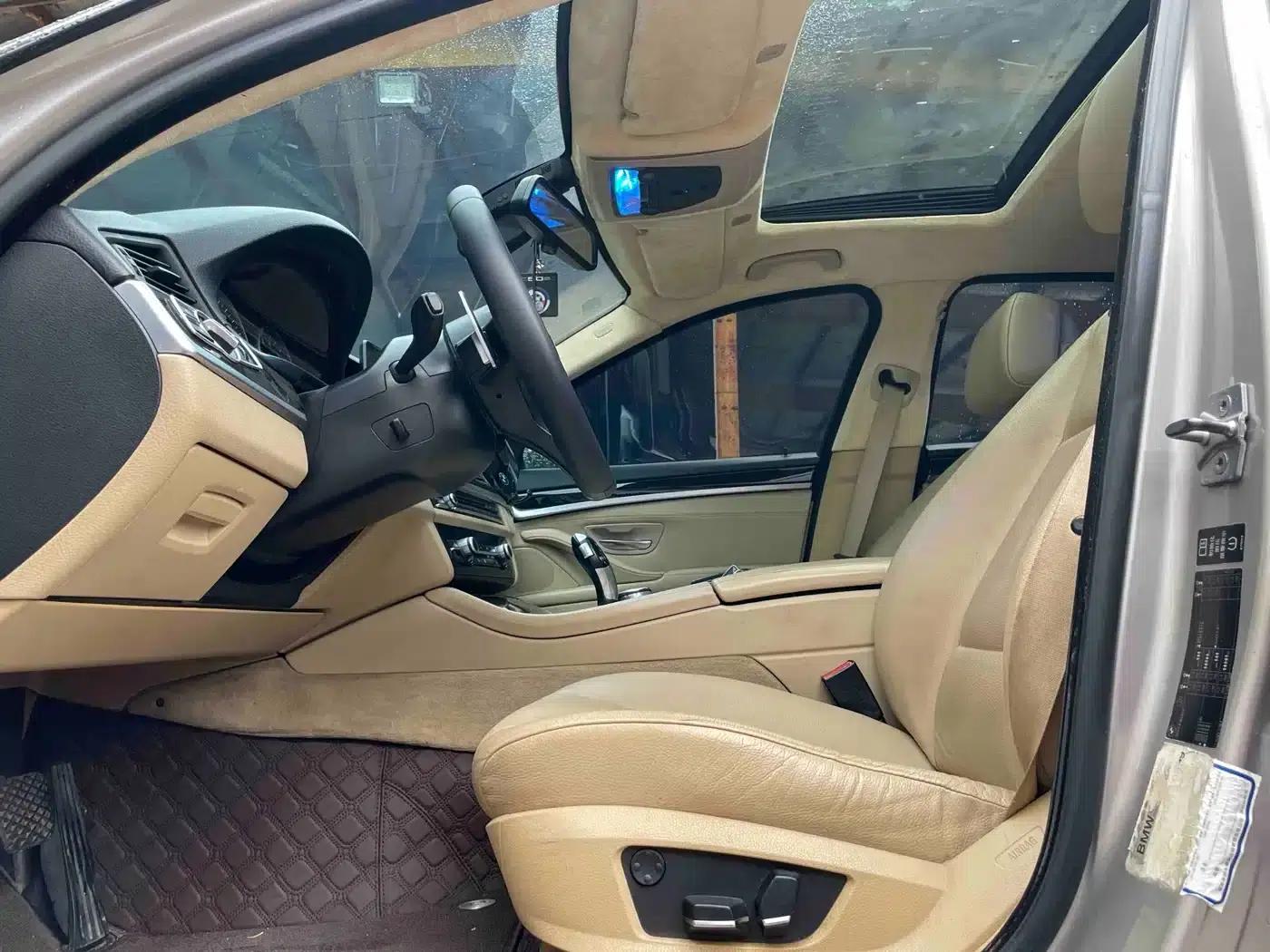 BMW 5 Series 2012 523Li Leading Edition — миниатюра 5