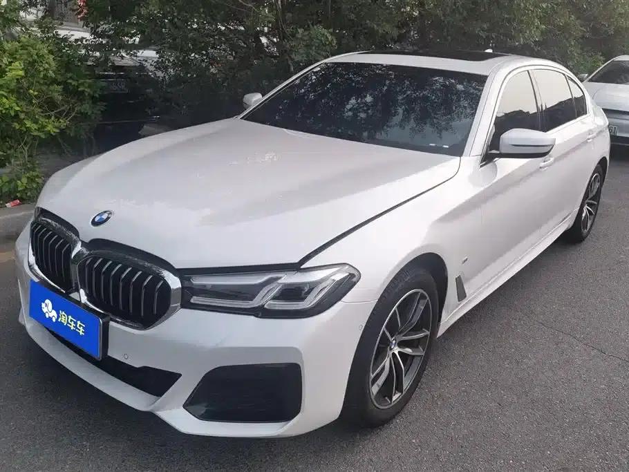 BMW 5 Series 2022 Facelift II 525Li M Sport Package — миниатюра 1