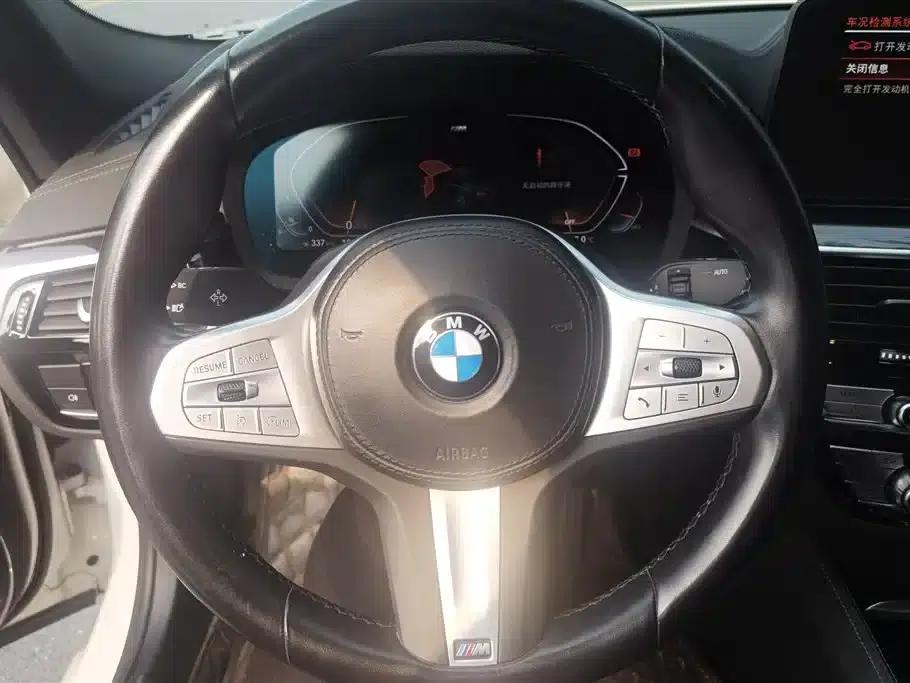 BMW 5 Series 2022 Facelift II 525Li M Sport Package — миниатюра 15