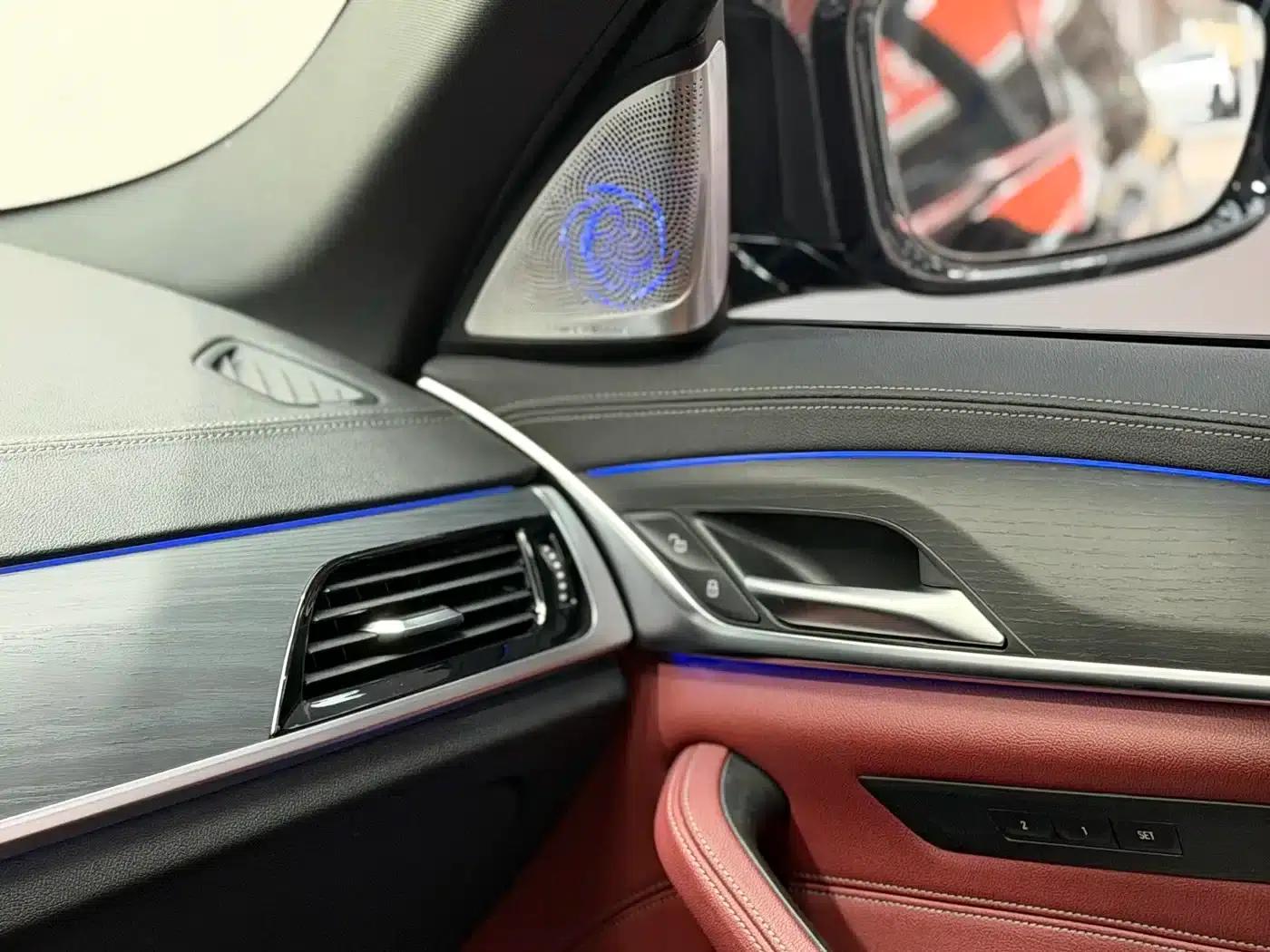 BMW 5 Series 2022 Facelift 3 530Li Luxury M Sport Package — миниатюра 17