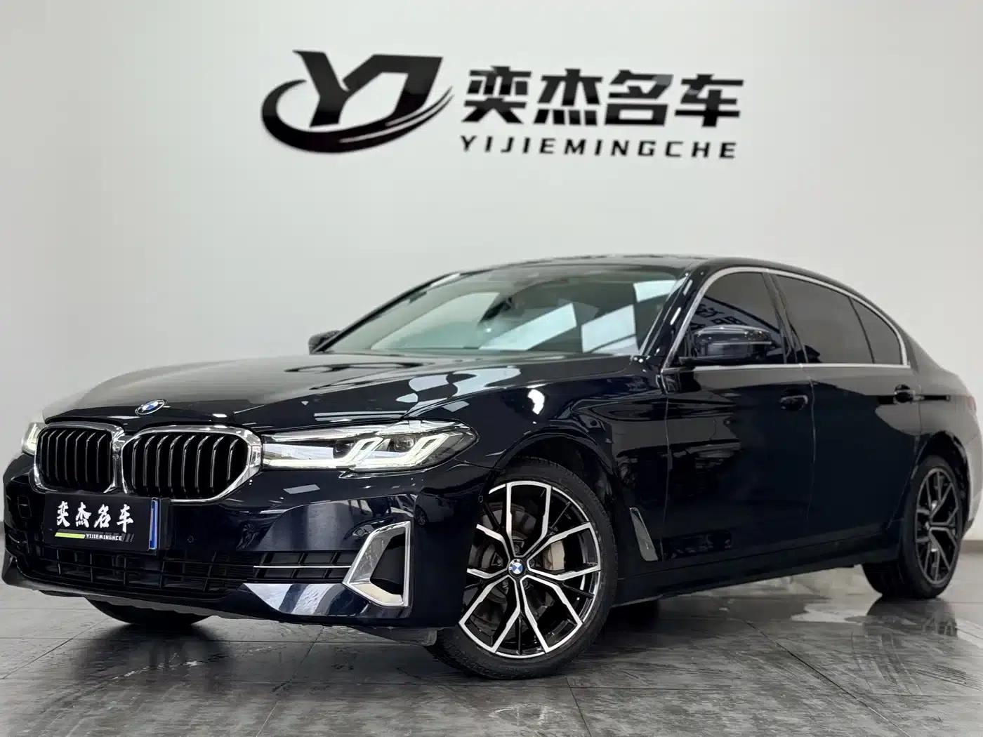 BMW 5 Series 2021 Facelift 530Li Luxury Package — миниатюра 1