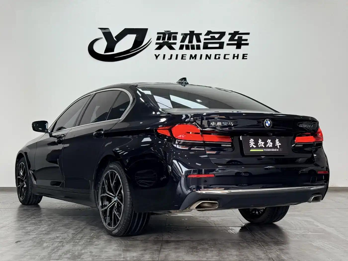 BMW 5 Series 2021 Facelift 530Li Luxury Package — миниатюра 9