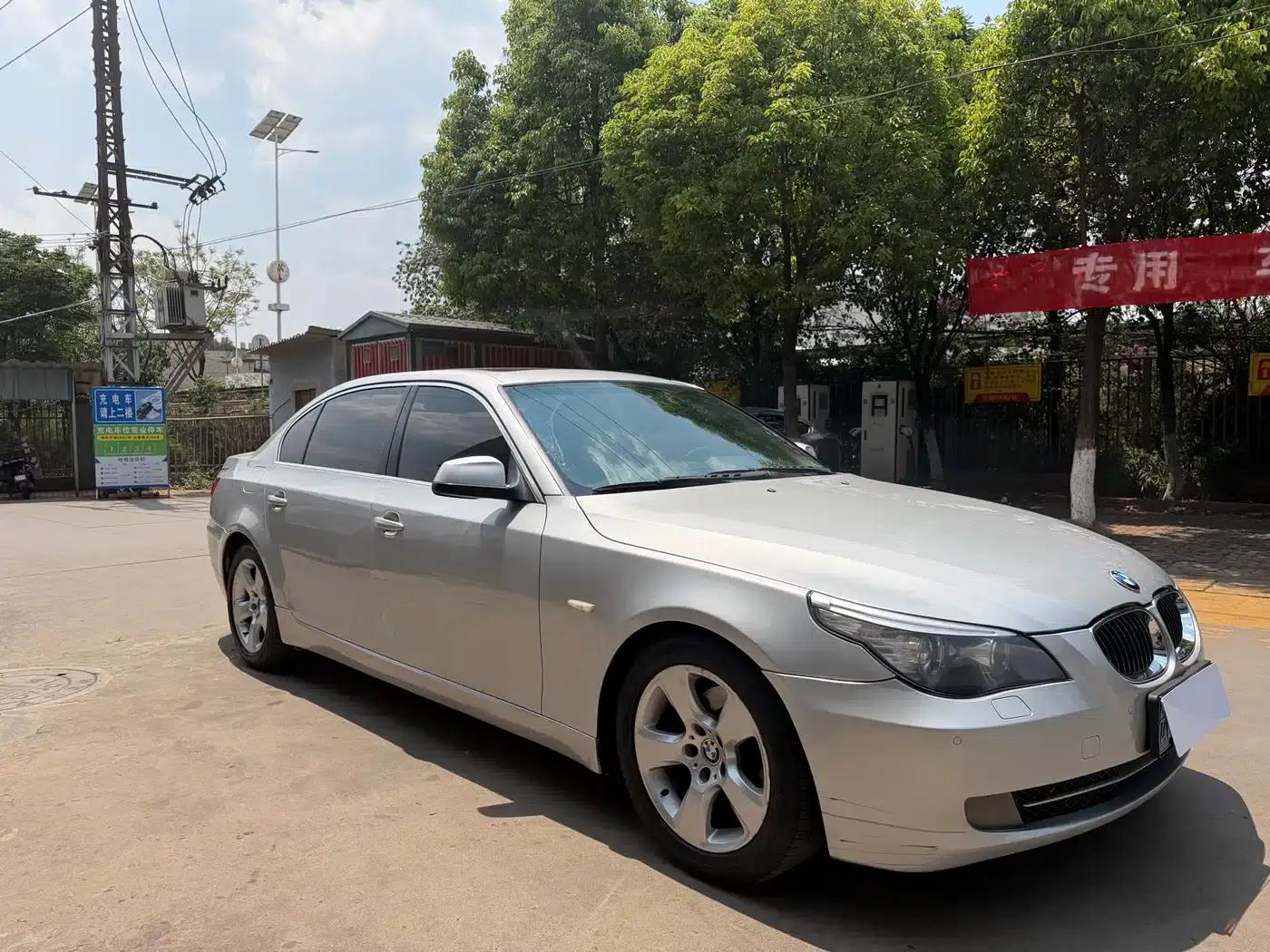 BMW 5 Series 2008 523Li Luxury — миниатюра 5