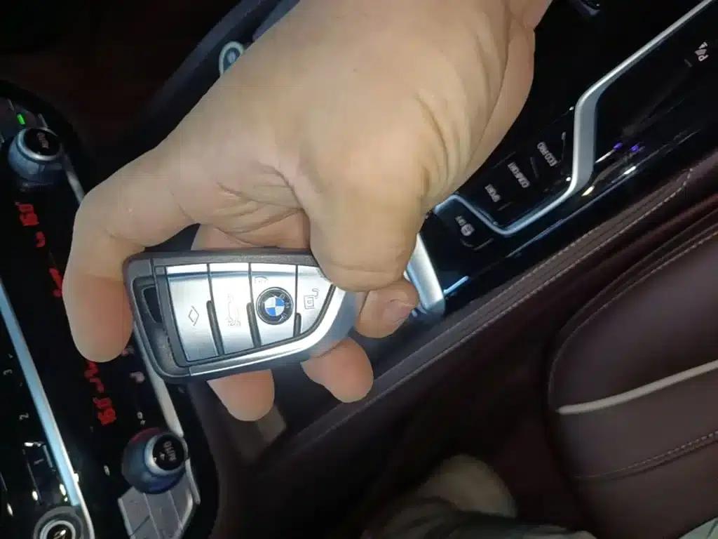 BMW 5 Series 2022 Facelift 530Li Leading Luxury Package — миниатюра 9