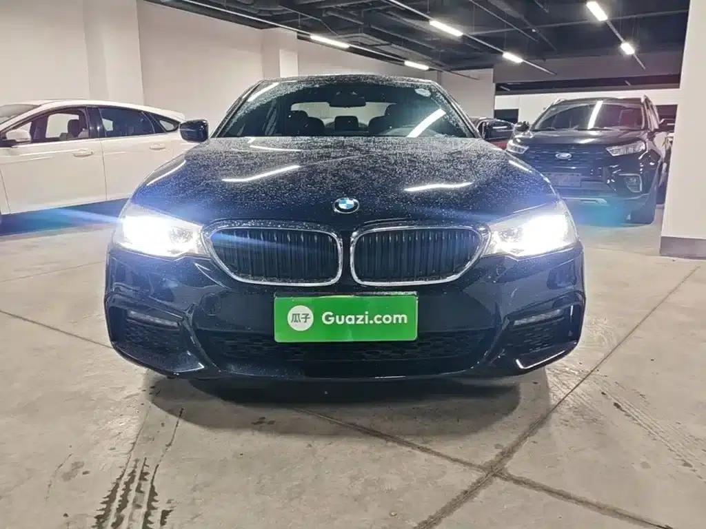 2018 BMW 5 Series 530Li Leading Edition M Sport Package — миниатюра 3