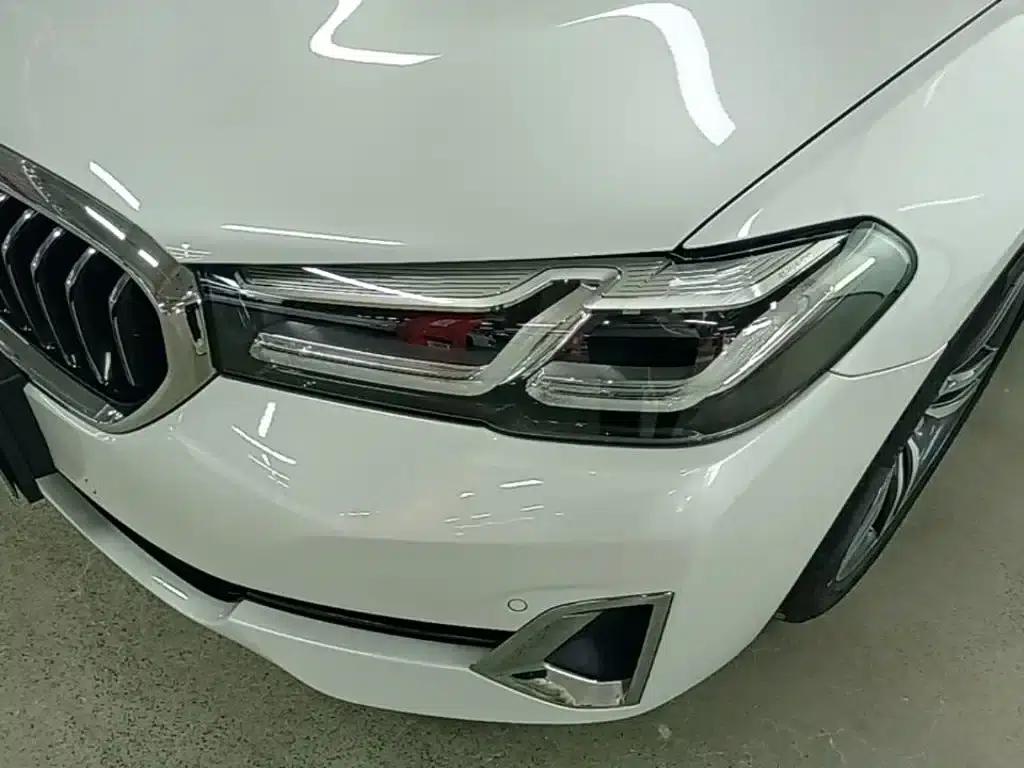 2021 BMW 5 Series 530Li xDrive Luxury Package — миниатюра 24