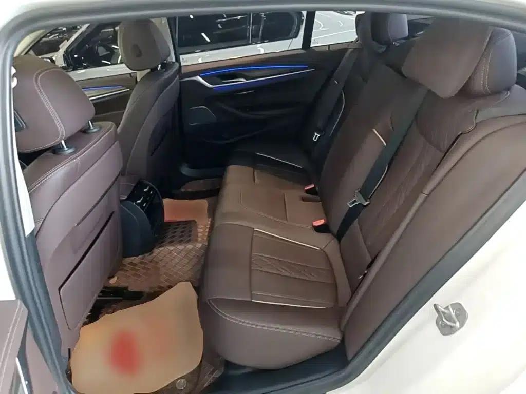 2023 BMW 5 Series 530Li Leading Luxury Package — миниатюра 17