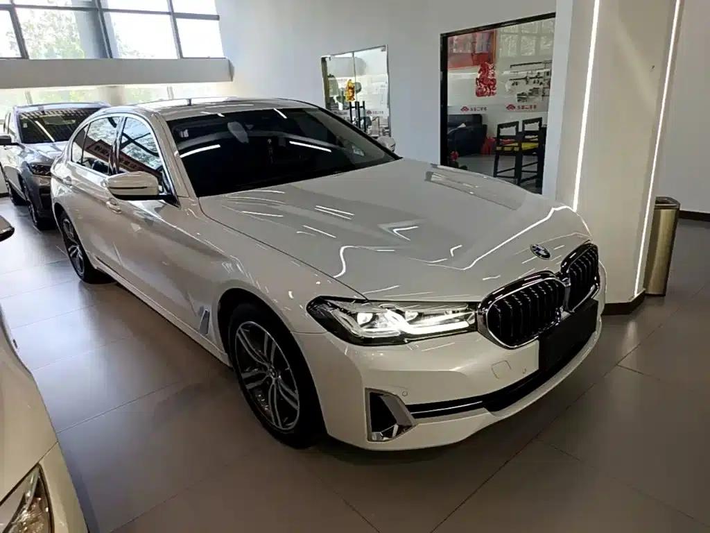 2023 BMW 5 Series 530Li Leading Luxury Package — миниатюра 4