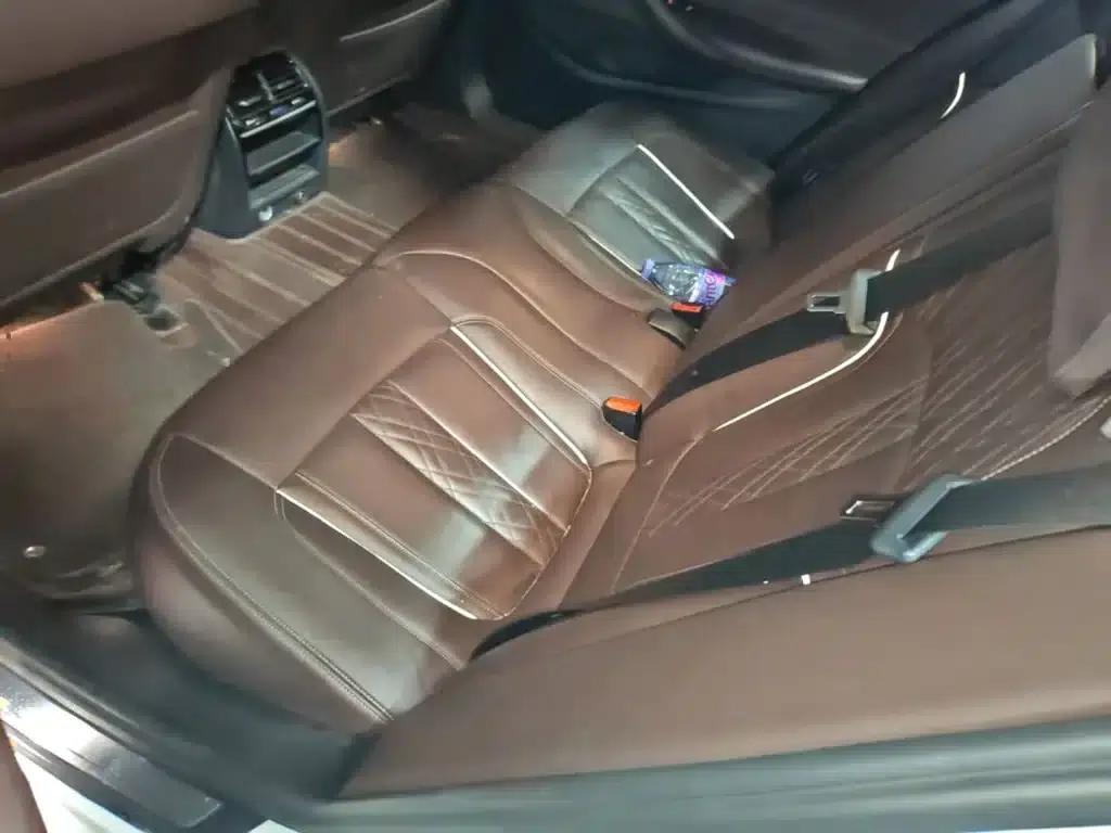 2018 BMW 5 Series 530Li Leading Luxury Package — миниатюра 17