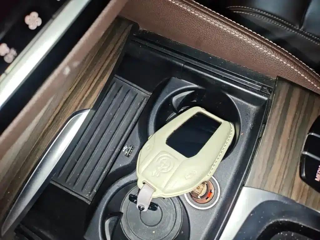 2018 BMW 5 Series 530Li Leading Luxury Package — миниатюра 9