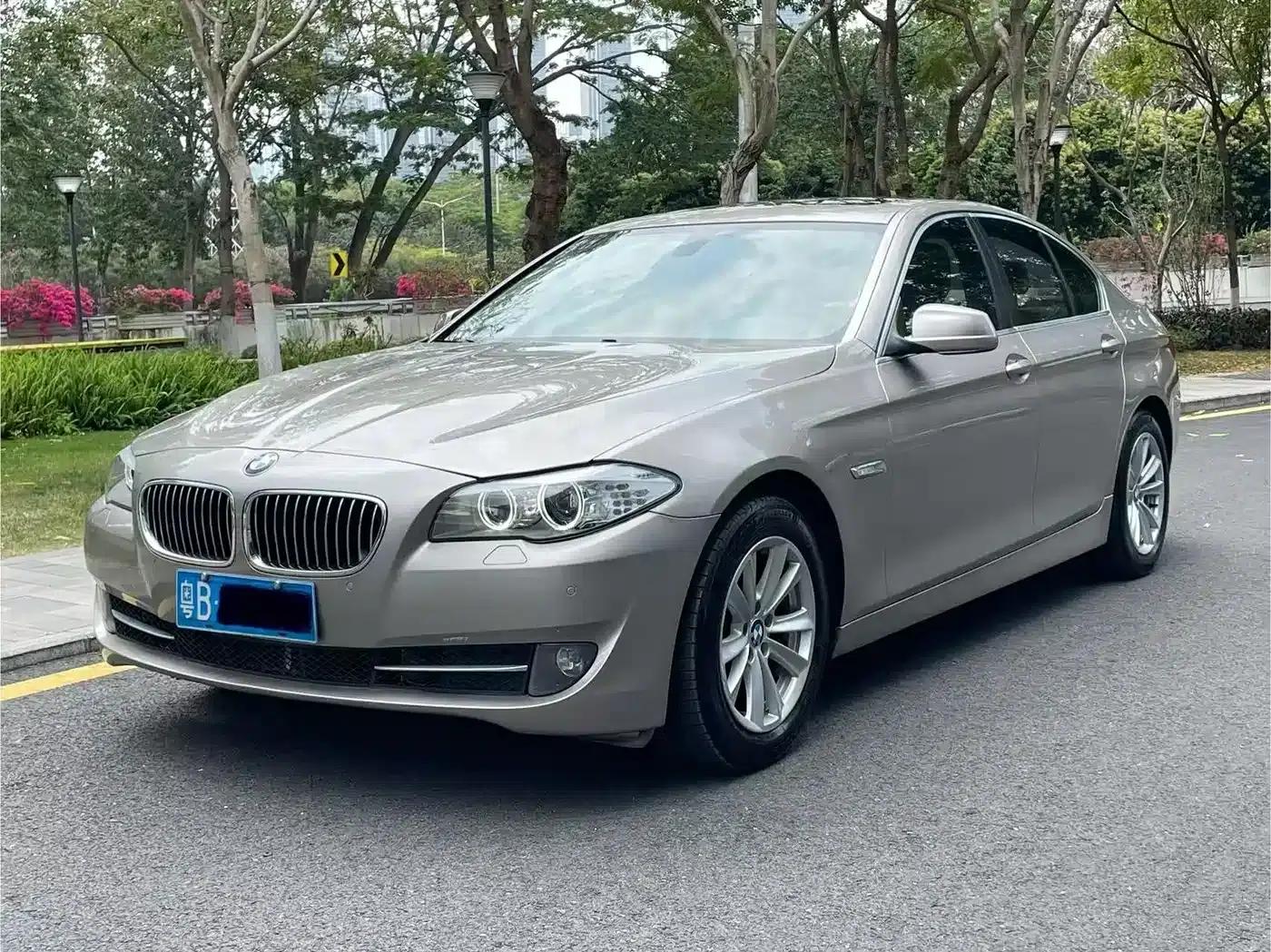 BMW 5 Series (Imported) 2013 520i Elegant Model — миниатюра 1