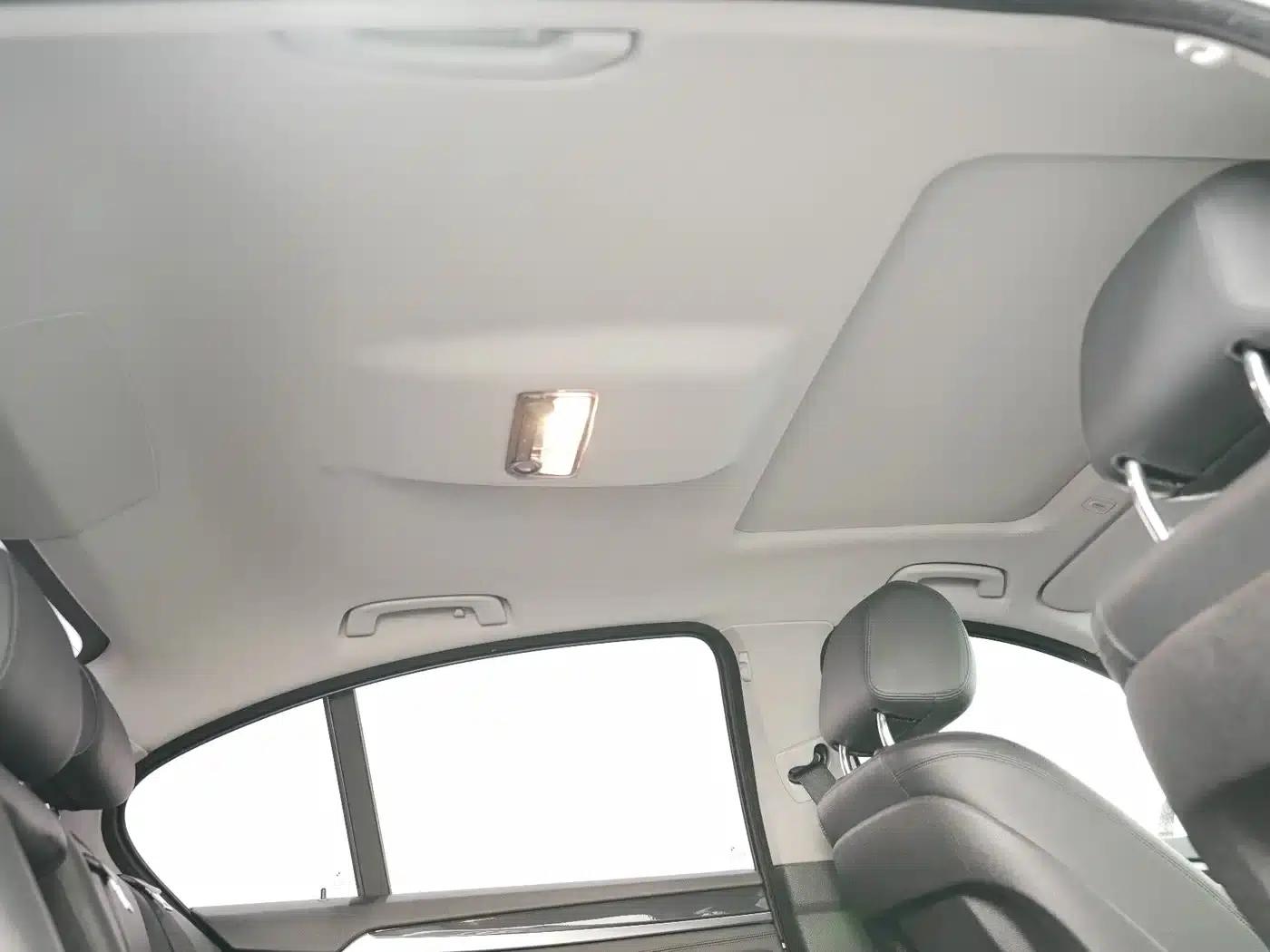 BMW 5 Series (Imported) 2014 520i Elegant Model — миниатюра 17