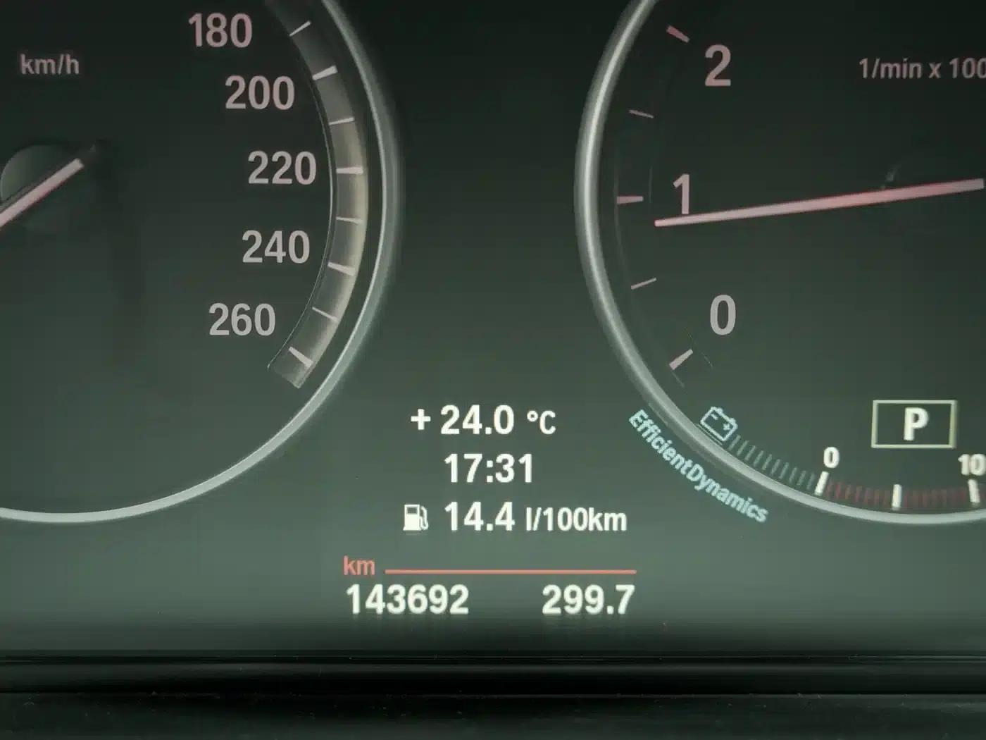 BMW 5 Series (Imported) 2014 520i Elegant Model — миниатюра 6