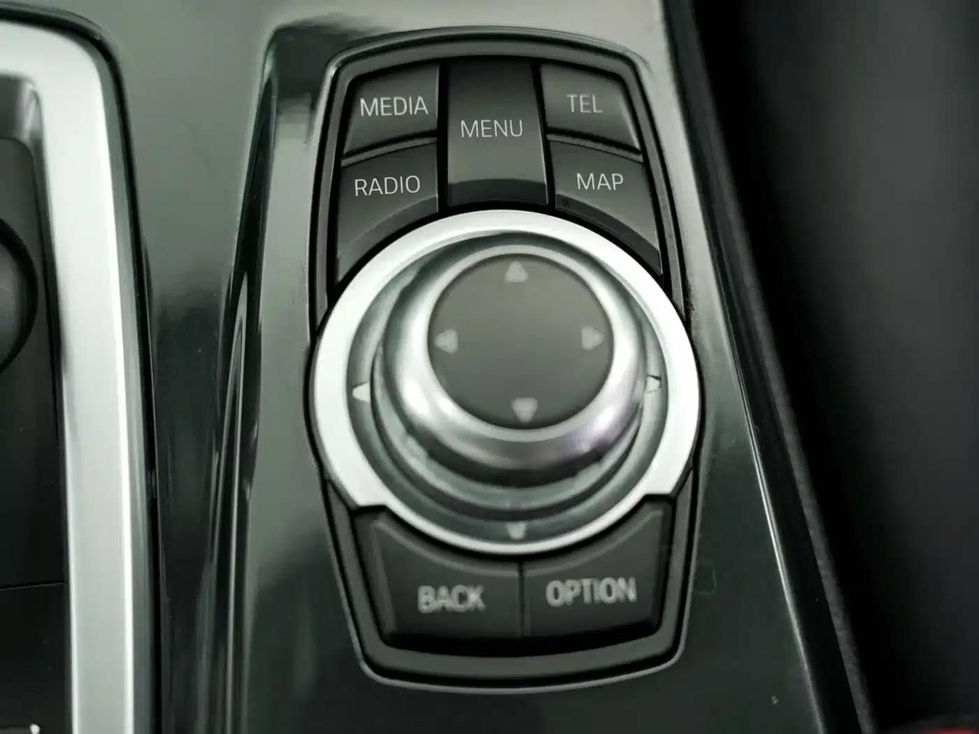 BMW 5 Series (Imported) 2014 520i Elegant Model — миниатюра 10
