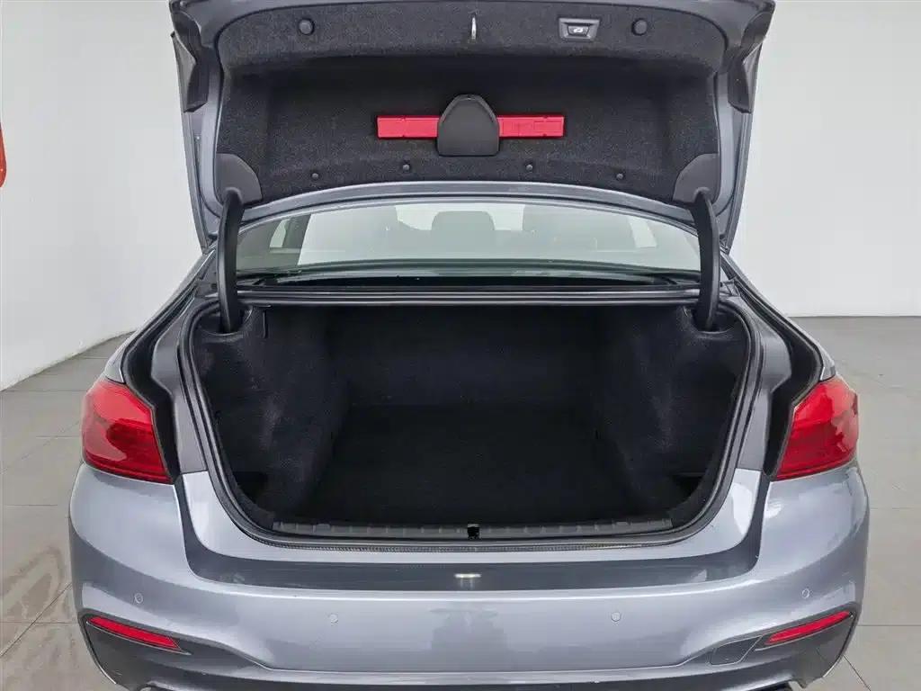 BMW 5 Series (Imported) 2019 530i M Sport Package — миниатюра 16