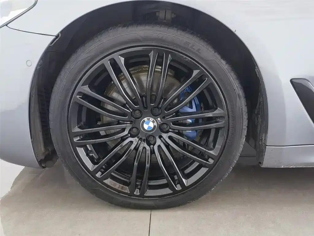 BMW 5 Series (Imported) 2019 530i M Sport Package — миниатюра 17