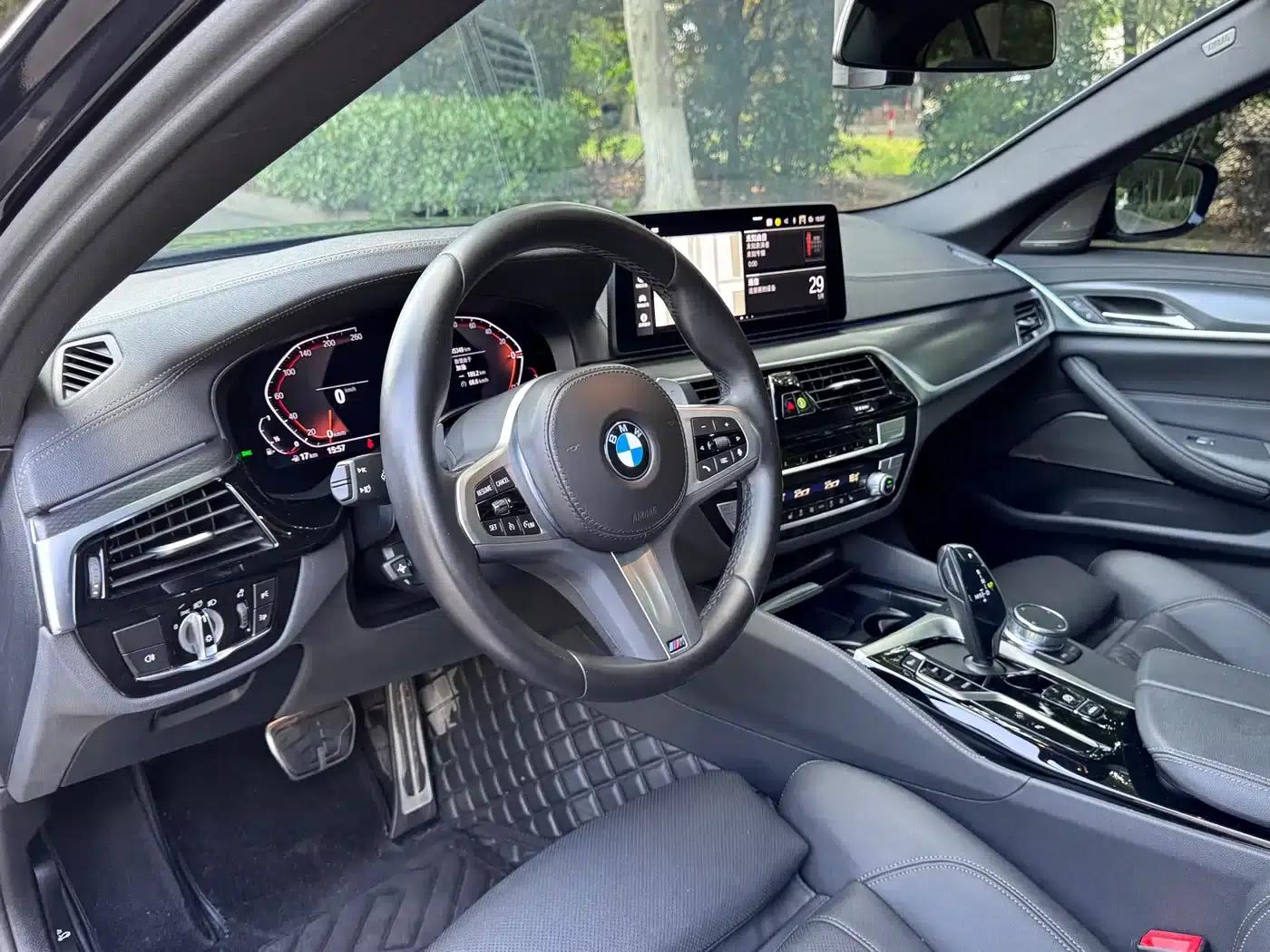2022 BMW 5 Series (Imported) Facelift 2, 530i M Sport Package — миниатюра 9