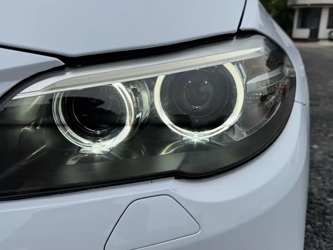 2015 BMW 5 Series Imported Model 520i Elegant Edition — миниатюра 16