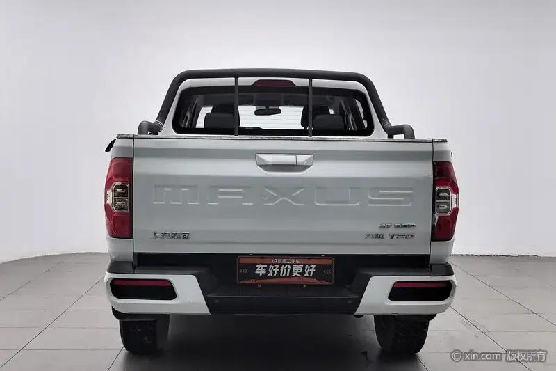 Maxus T60 2017 2.0T Gasoline Automatic Two-Wheel Drive High Chassis Elite Small Double Cab — миниатюра 3