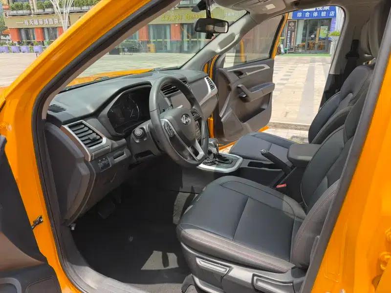 Maxus T60 2017 2.0T Gasoline Automatic Two-Wheel Drive High Chassis Elite Small Double Cab — миниатюра 14