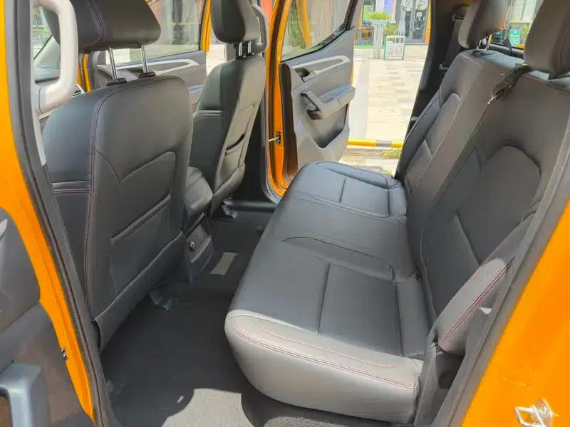 Maxus T60 2017 2.0T Gasoline Automatic Two-Wheel Drive High Chassis Elite Small Double Cab — миниатюра 15