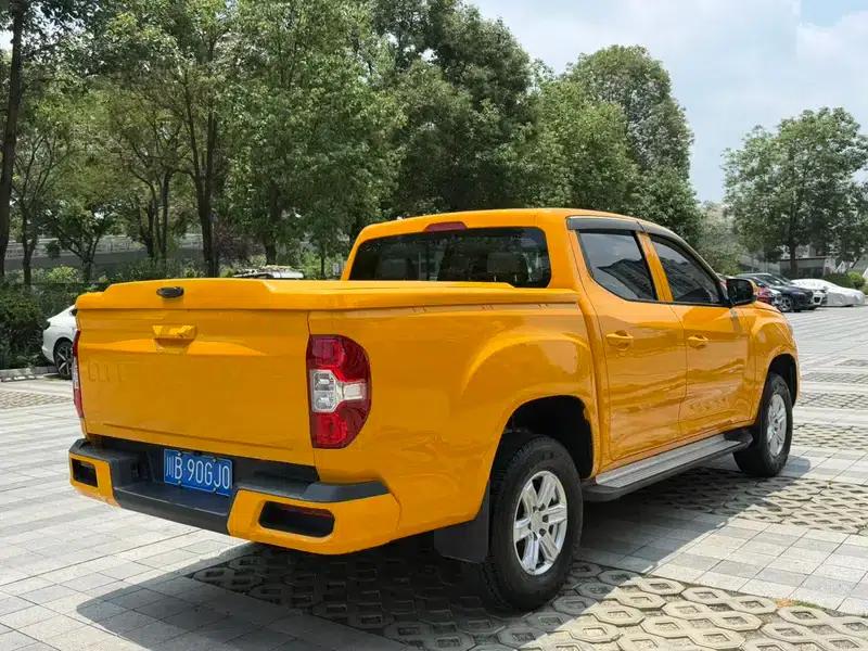 Maxus T60 2017 2.0T Gasoline Automatic Two-Wheel Drive High Chassis Elite Small Double Cab — миниатюра 6
