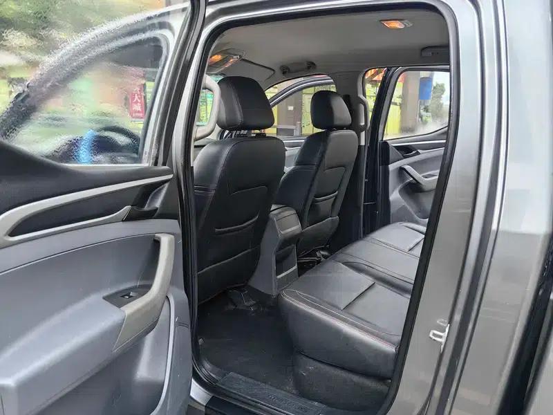Maxus T60 2017 2.8T Diesel Automatic Two-Wheel Drive High Chassis Comfort Model Standard Box (National V Emission Standard) — миниатюра 12