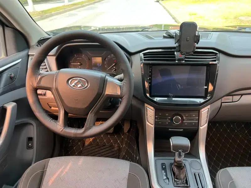Maxus T60 2017 2.8T Diesel Automatic Two-Wheel Drive High Chassis Comfort Model Standard Box (National V Emission Standard) — миниатюра 13