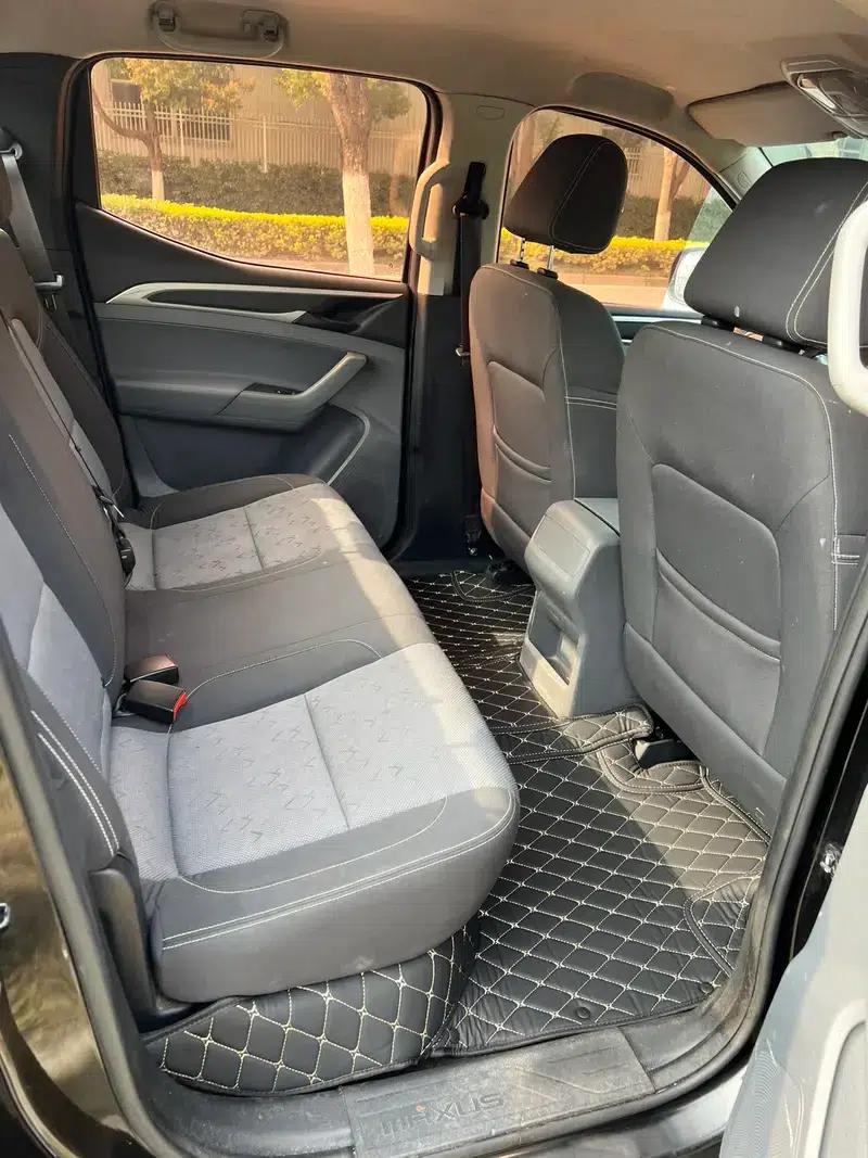 Maxus T60 2017 2.8T Diesel Automatic Two-Wheel Drive High Chassis Comfort Model Standard Box (National V Emission Standard) — миниатюра 15