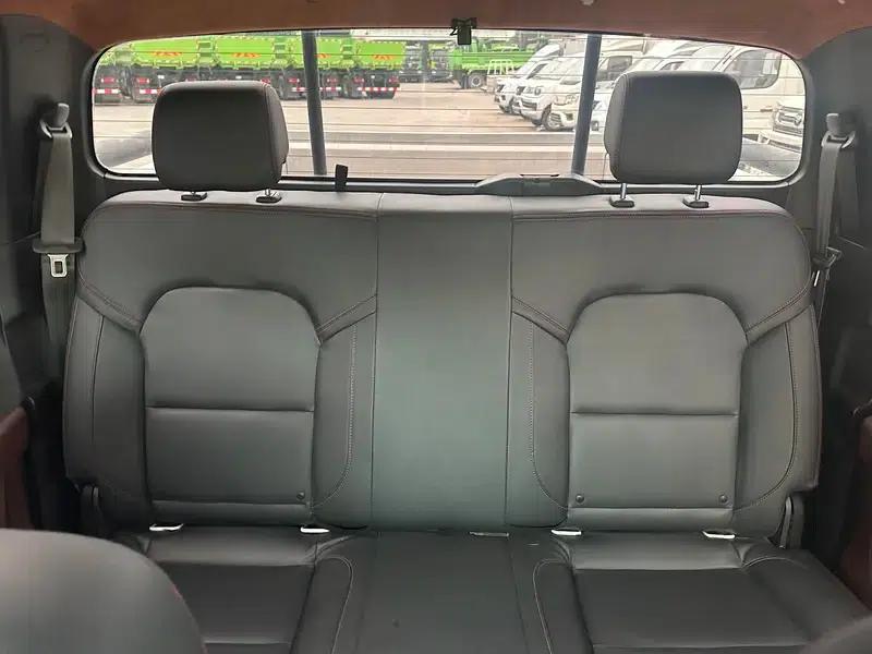 Maxus T60 2019 2.0T Gasoline Two-Wheel Drive Standard Box High Chassis Comfort Double Cab (National VI Emission Standard) — миниатюра 28