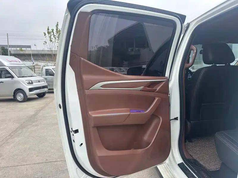 Maxus T60 2019 2.0T Gasoline Two-Wheel Drive Standard Box High Chassis Comfort Double Cab (National VI Emission Standard) — миниатюра 30