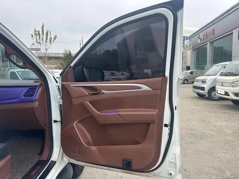 Maxus T60 2019 2.0T Gasoline Two-Wheel Drive Standard Box High Chassis Comfort Double Cab (National VI Emission Standard) — миниатюра 35