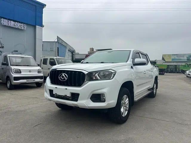 Maxus T60 2019 2.0T Gasoline Two-Wheel Drive Standard Box High Chassis Comfort Double Cab (National VI Emission Standard)
