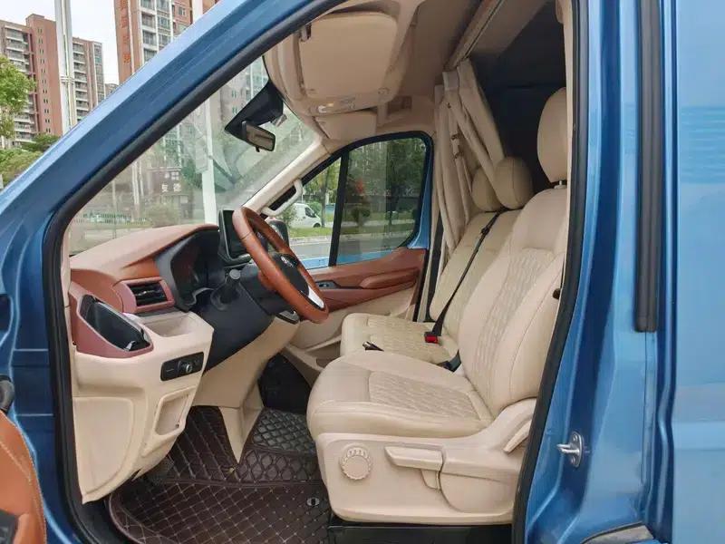 Xintu V90 2019 2.0T Automatic Smart Star Rear-Wheel Drive Single Tire Extended Wheelbase High Roof 7 Seats — миниатюра 16