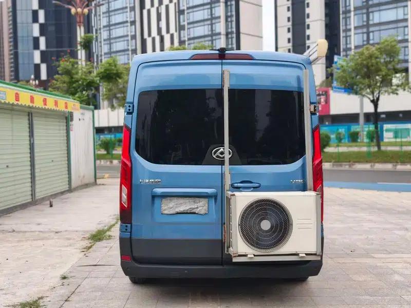 Xintu V90 2019 2.0T Automatic Smart Star Rear-Wheel Drive Single Tire Extended Wheelbase High Roof 7 Seats — миниатюра 6