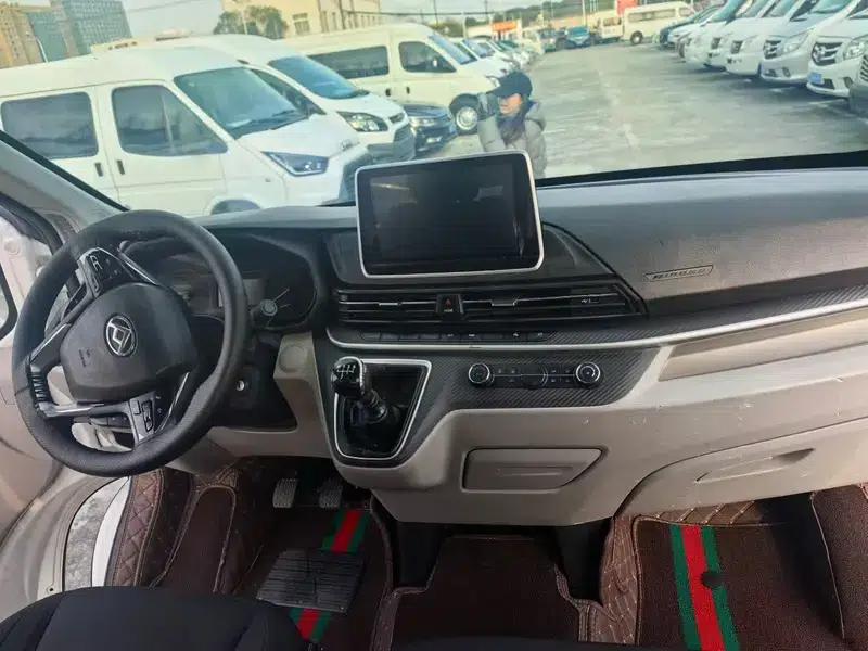 Xintu V90 2019 2.0T Manual Smart Star Front-Wheel Drive Single Tire Short Wheelbase High Roof 6 Seats — миниатюра 7