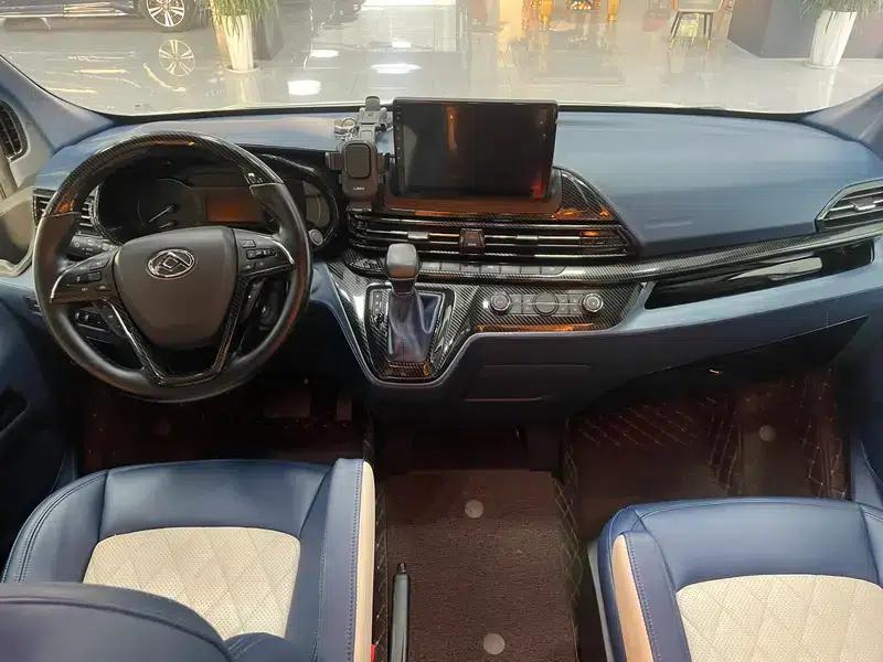 Xintu V90 2022 2.0T Automatic Rear-Wheel Drive Star Ink Edition Extended Wheelbase High Roof — миниатюра 23