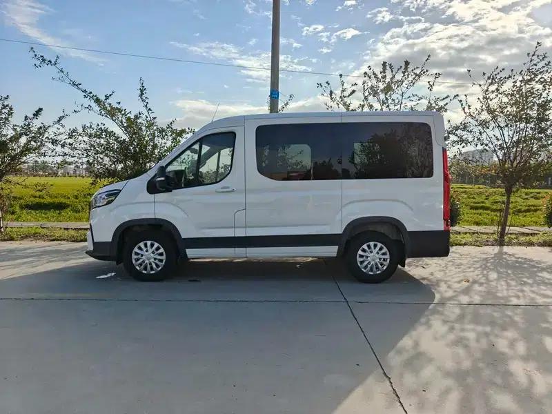 Xintu V90 2020 2.0T Yun Jie Edition AMT Short Wheelbase High Roof 6 Seats — миниатюра 3