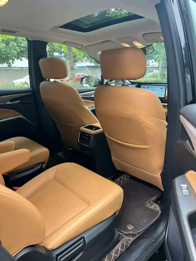 Maxus G50 PHEV 2025 Navigator Edition — миниатюра 9