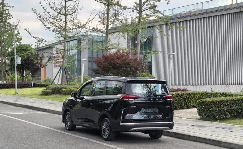 Maxus G50 PHEV 2025 Navigator Edition — миниатюра 4