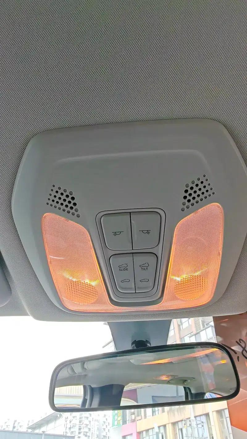 Maxus G50 PHEV 2025 Navigator Edition — миниатюра 7