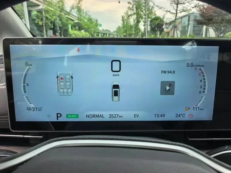 Maxus G50 PHEV 2025 Navigator Edition — миниатюра 9