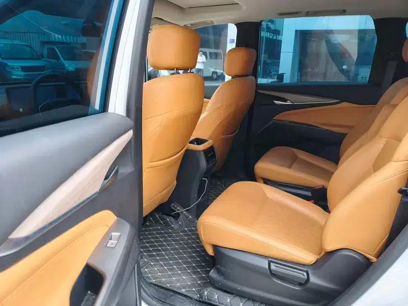 Maxus G50 PHEV 2025 Navigator Edition — миниатюра 13