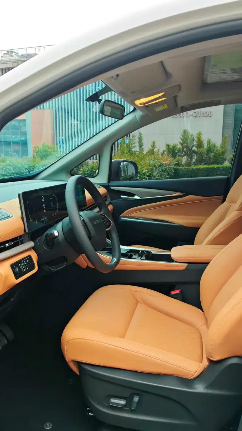 Maxus G50 PHEV 2025 Navigator Edition — миниатюра 8