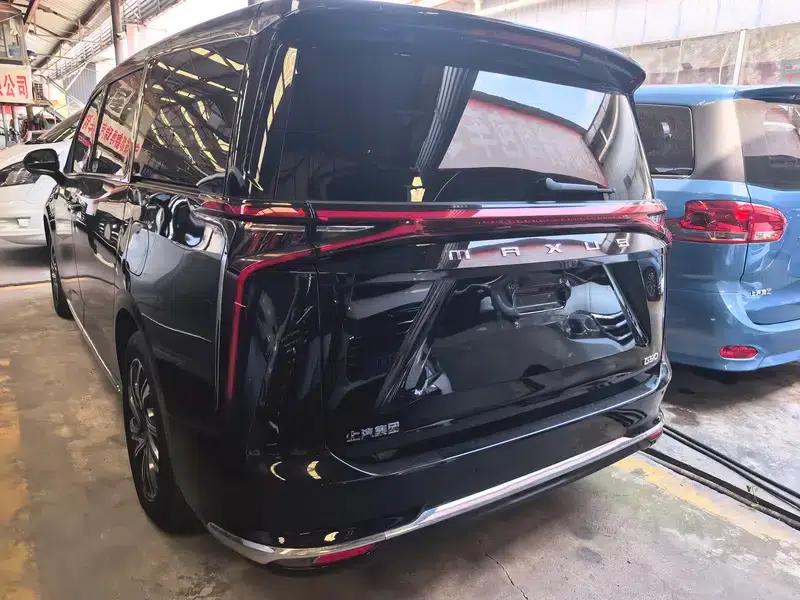 Maxus G90 2022 2.0T Starry Sky 7-Seater Edition — миниатюра 2