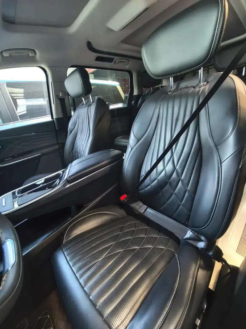Maxus G90 2022 2.0T Starry Sky 7-Seater Edition — миниатюра 16