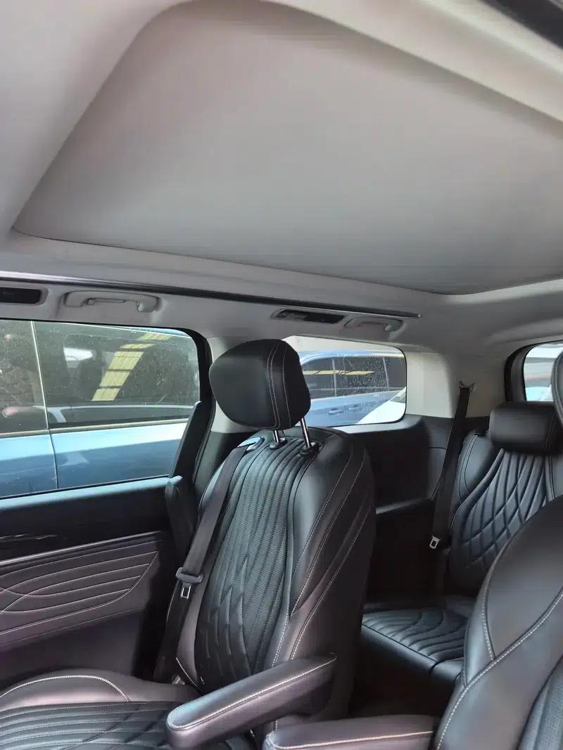 Maxus G90 2022 2.0T Starry Sky 7-Seater Edition — миниатюра 10